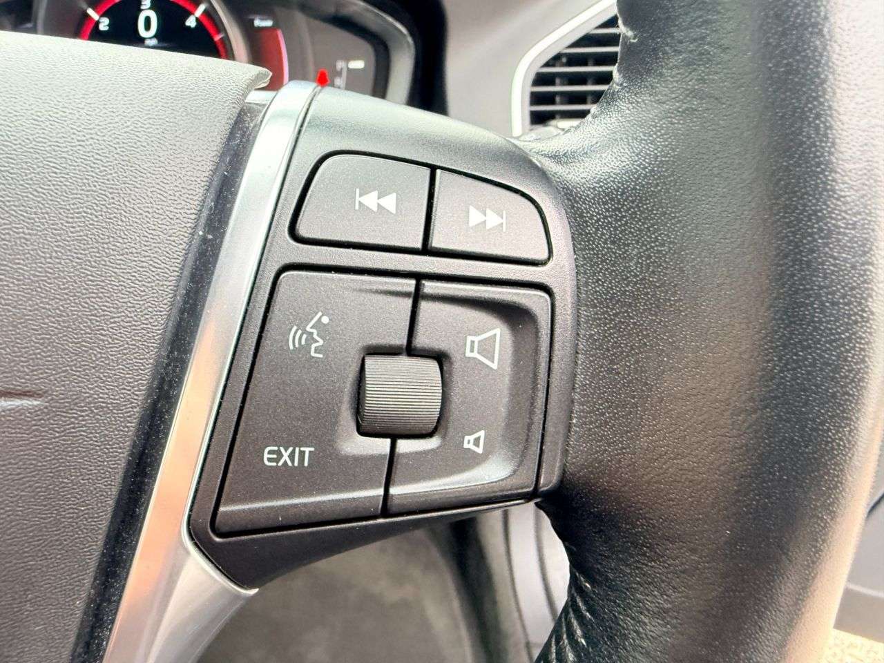 2016 VOLVO XC60 2016 VOLVO XC60