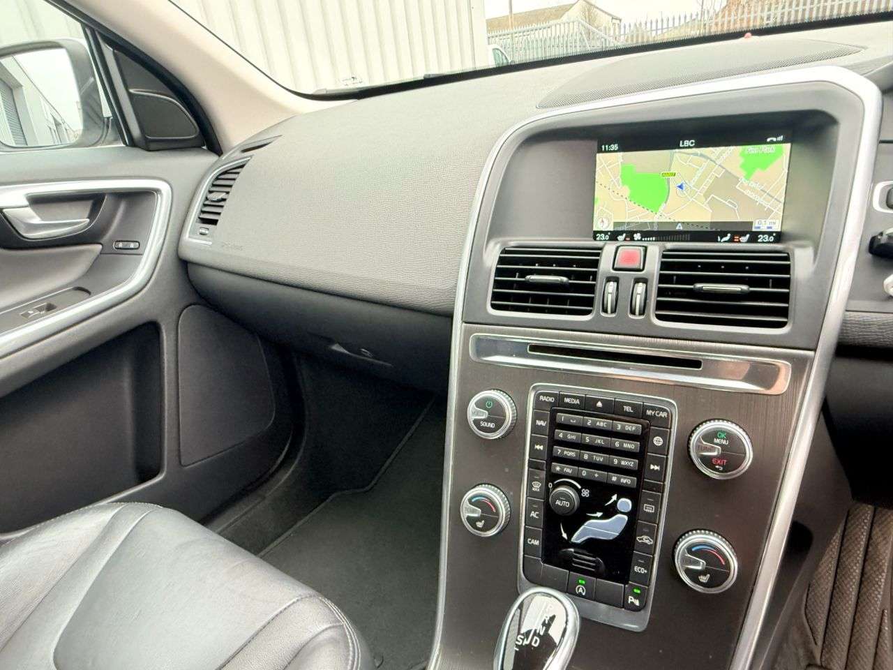 2016 VOLVO XC60 2016 VOLVO XC60