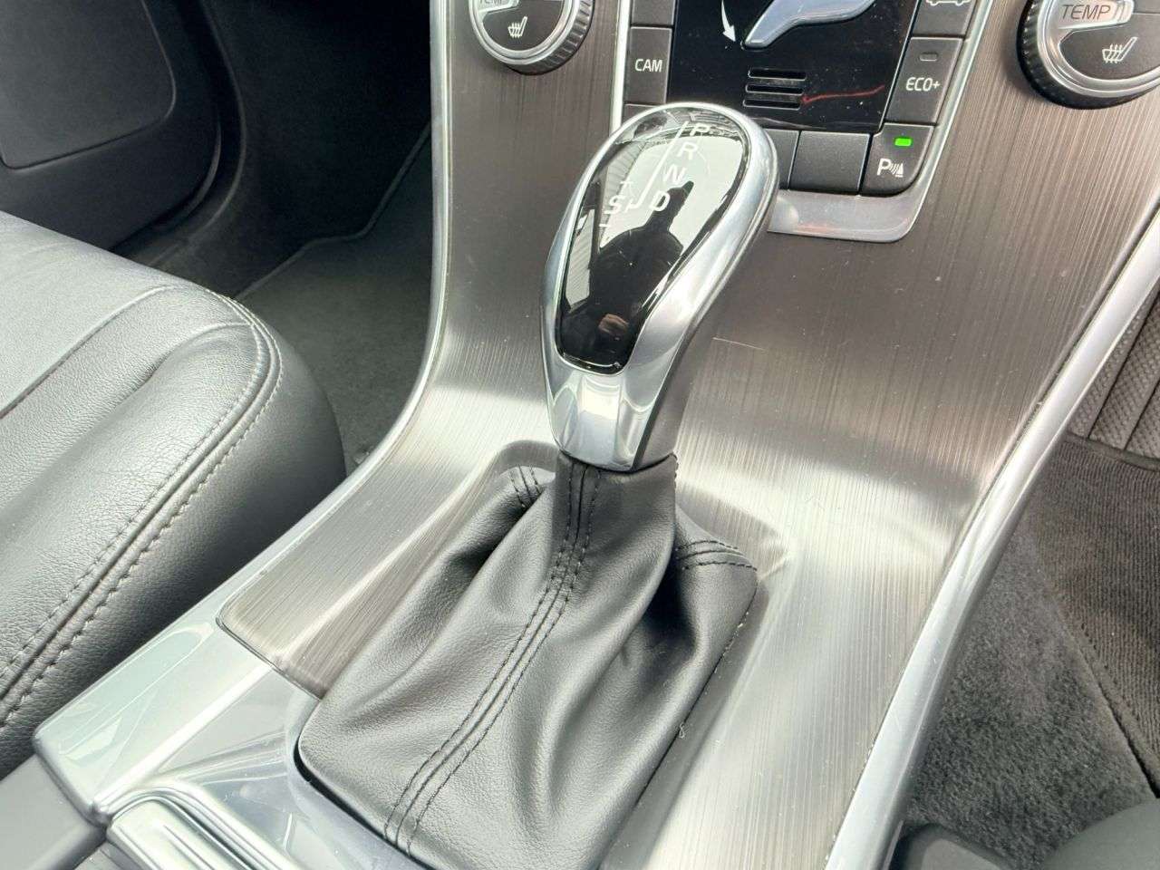 2016 VOLVO XC60 2016 VOLVO XC60