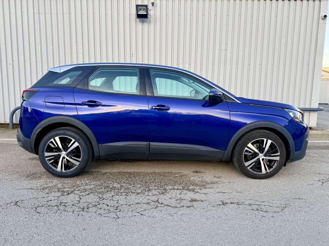 2018 PEUGEOT 3008 2018 PEUGEOT 3008