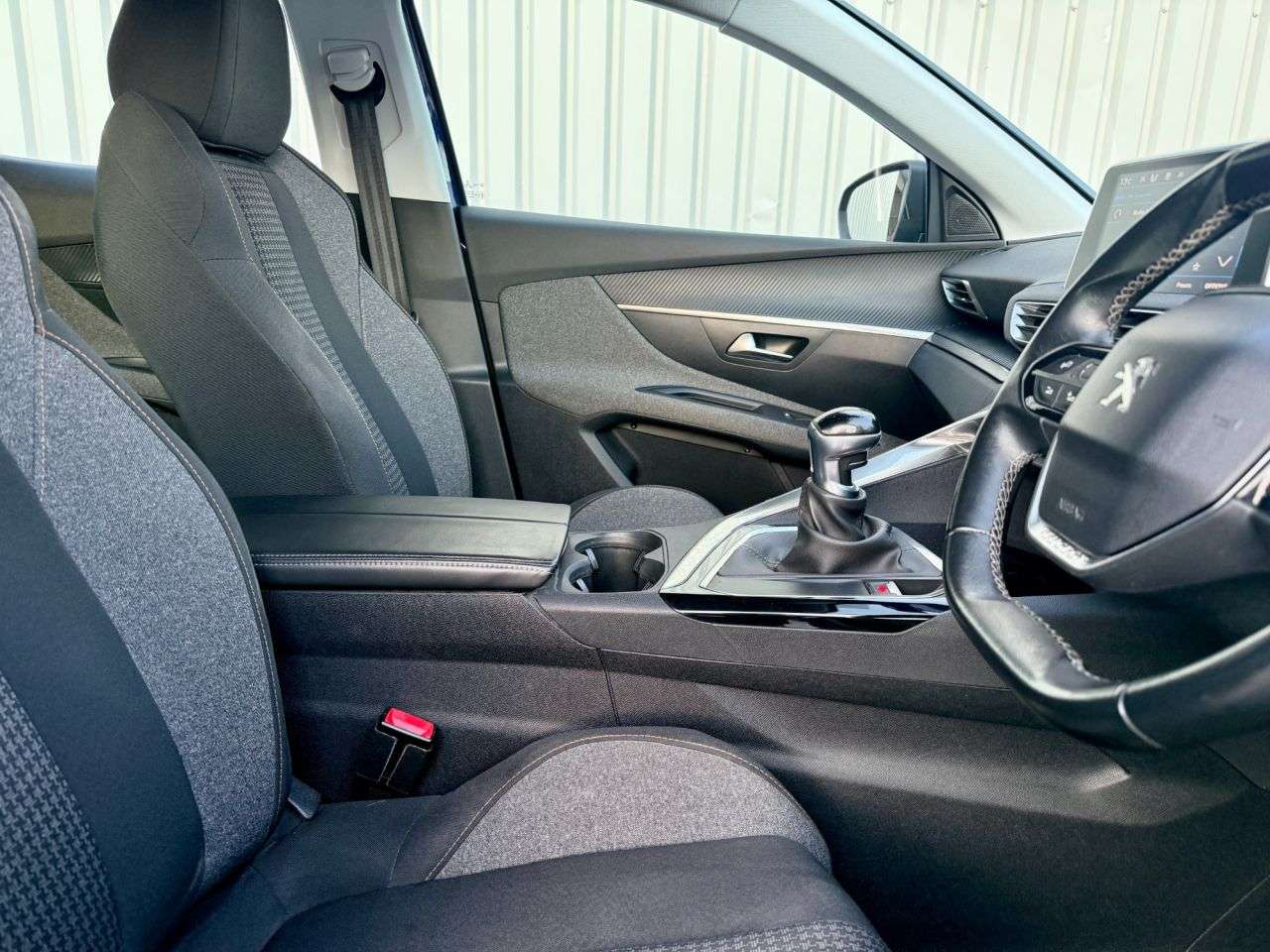 2018 PEUGEOT 3008 2018 PEUGEOT 3008