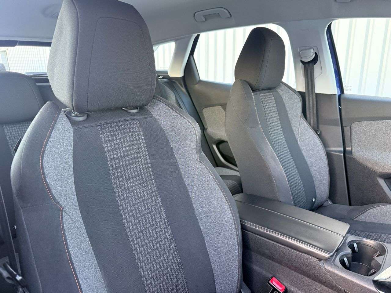 2018 PEUGEOT 3008 2018 PEUGEOT 3008