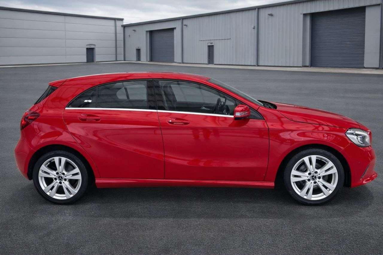 A 2017 MERCEDES-BENZ A-CLASS 1.5 A180d Sport (Premium) Hatchback 5dr Diesel 7G-DCT Euro 6 (s/s) (109 ps) A 2017 MERCEDES-BENZ A-CLASS 1.5 A180d Sport (Premium) Hatchback 5dr Diesel 7G-DCT Euro 6 (s/s) (109 ps)