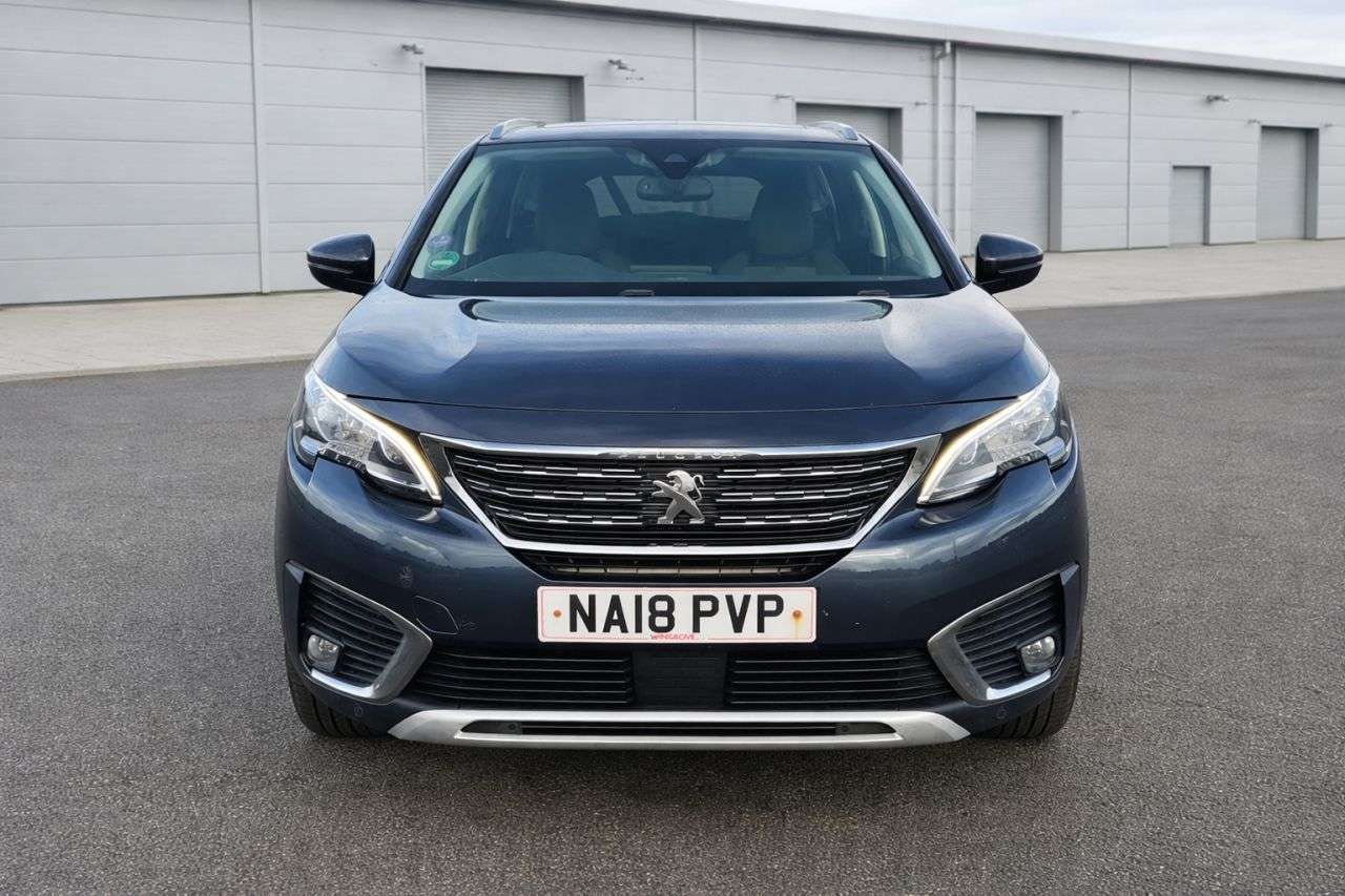 2018 PEUGEOT 5008 2018 PEUGEOT 5008