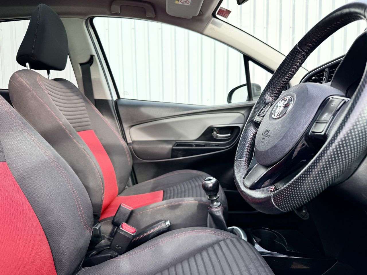 2015 TOYOTA YARIS 2015 TOYOTA YARIS