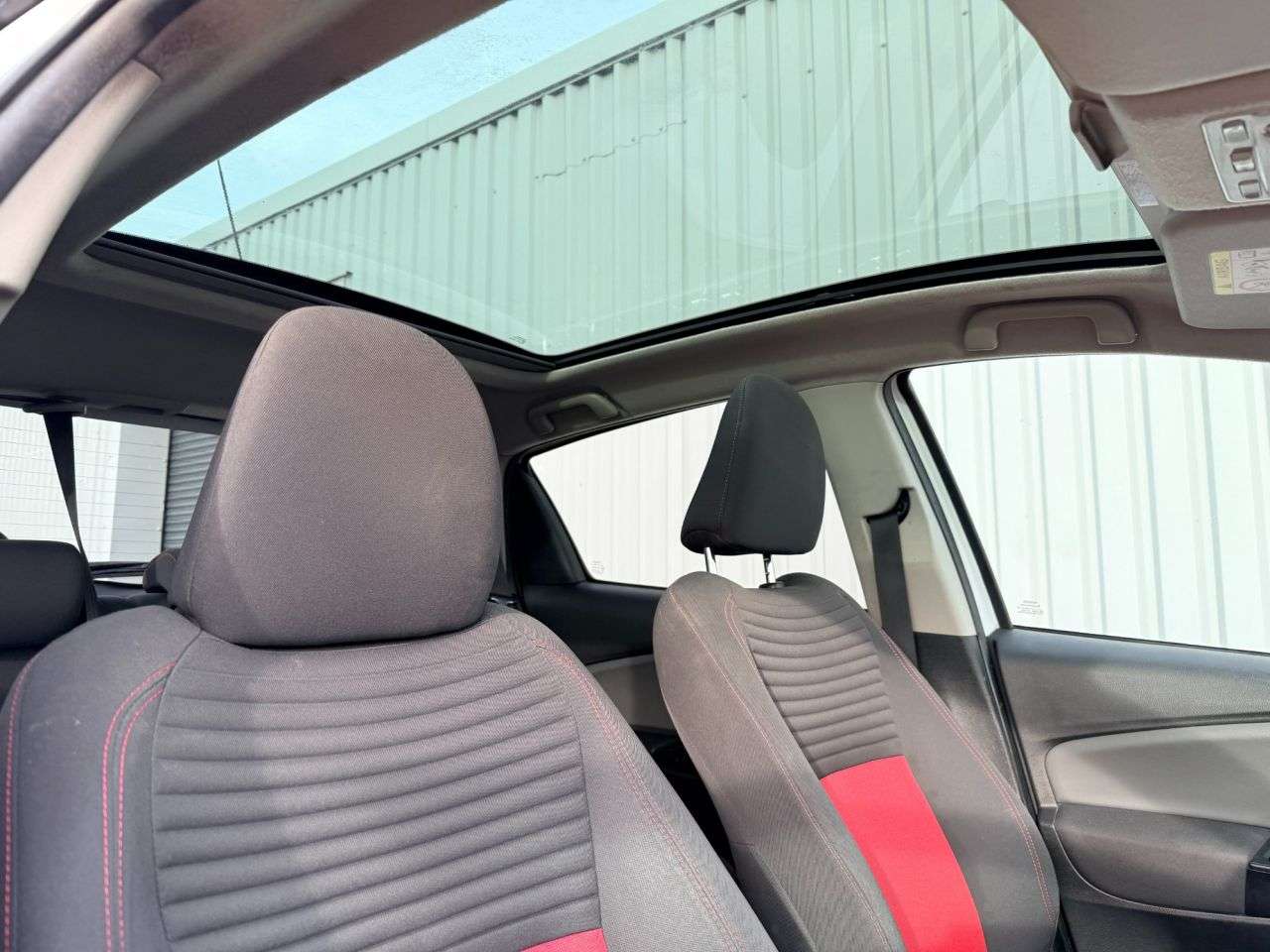 2015 TOYOTA YARIS 2015 TOYOTA YARIS