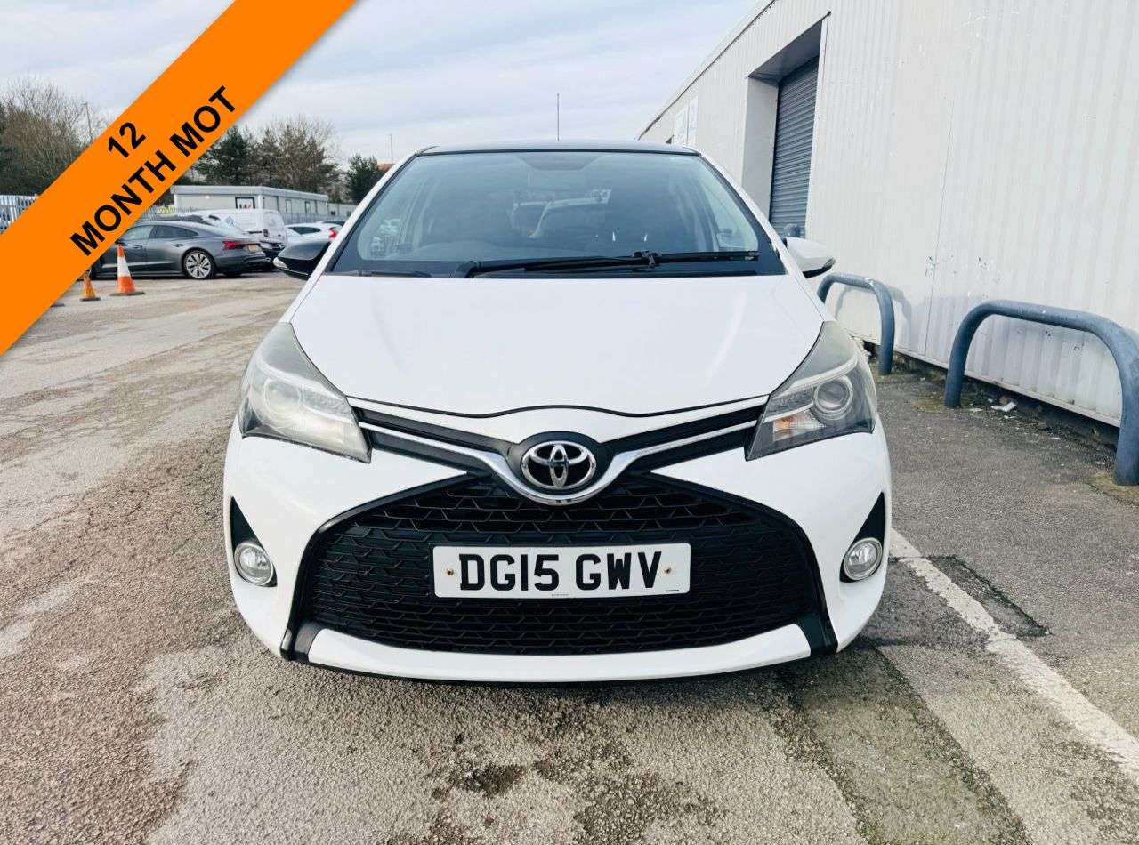 2015 TOYOTA YARIS 2015 TOYOTA YARIS