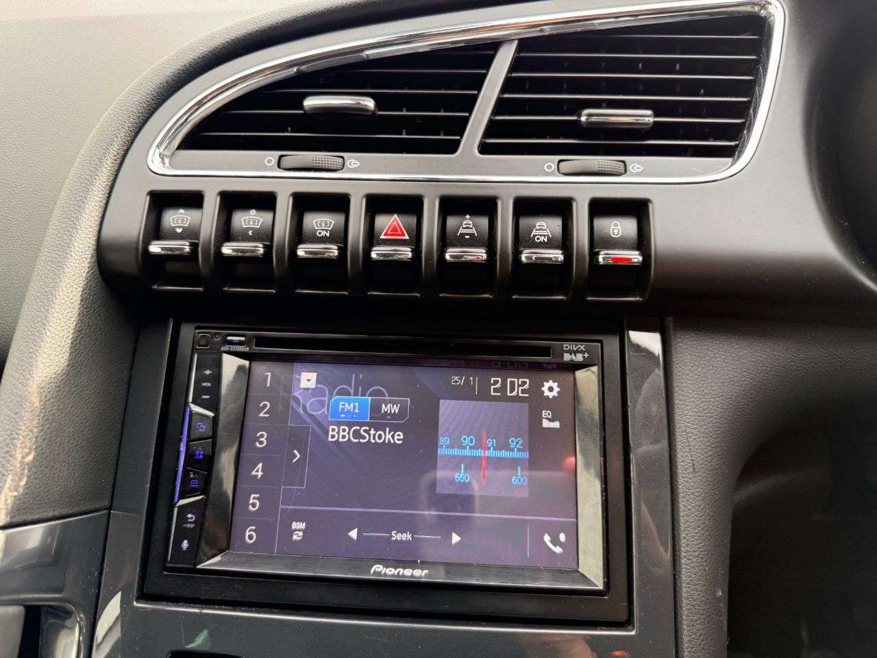 2012 PEUGEOT 3008 2012 PEUGEOT 3008