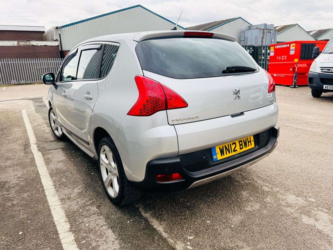 2012 PEUGEOT 3008 2012 PEUGEOT 3008