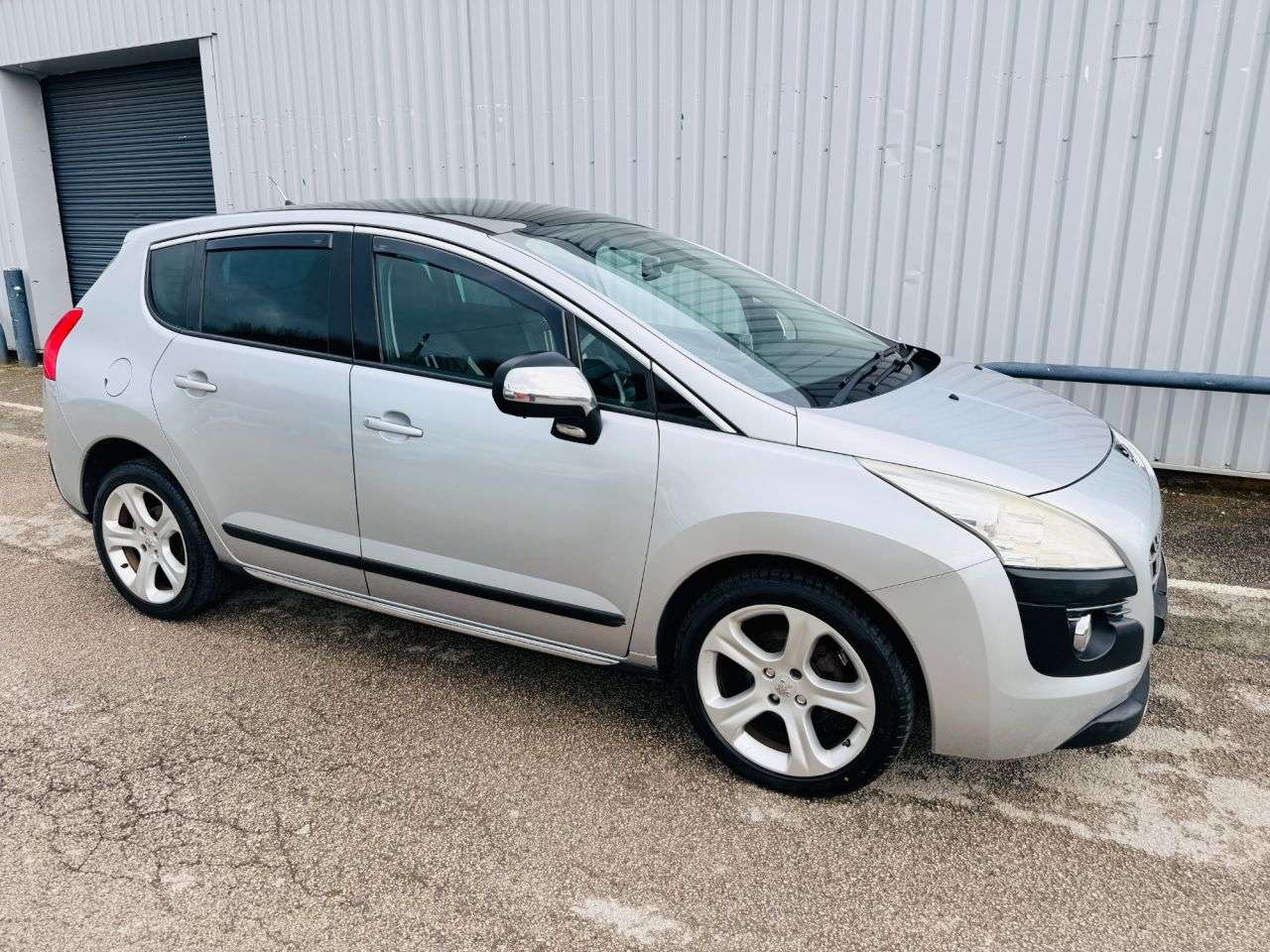 2012 PEUGEOT 3008 2012 PEUGEOT 3008