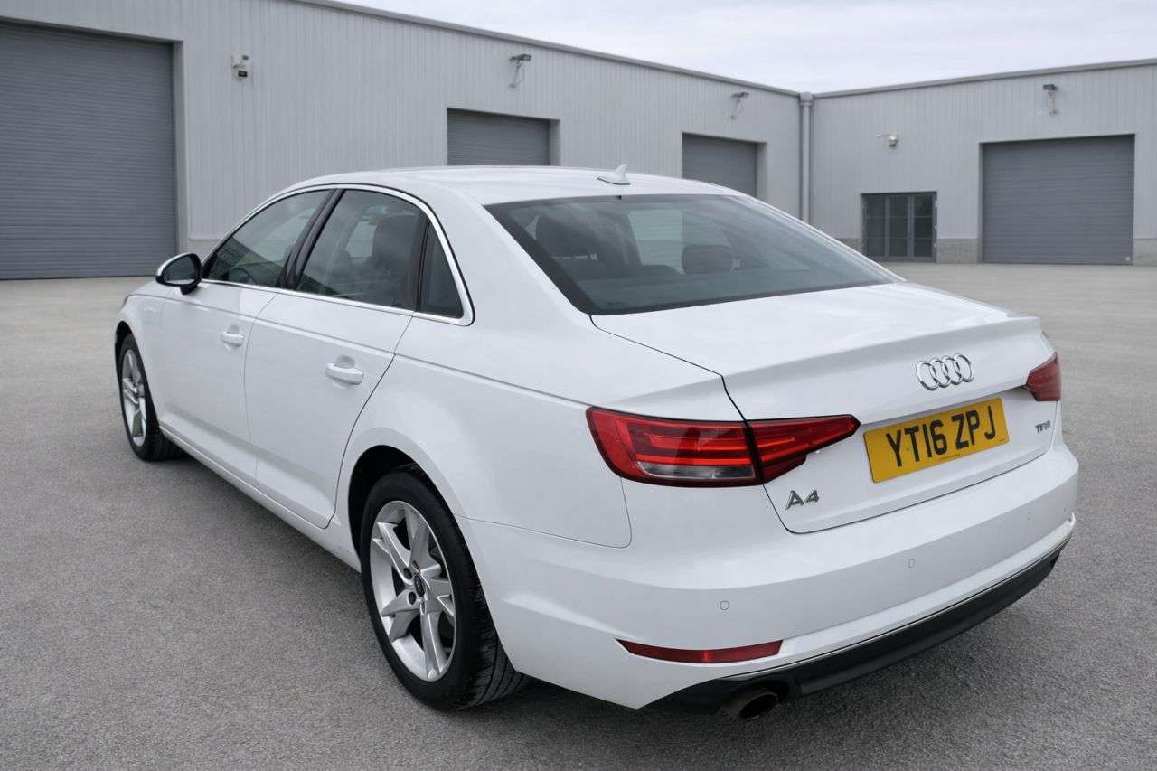 A 2016 AUDI A4 1.4 TFSI Sport Saloon 4dr Petrol Manual Euro 6 (s/s) (150 ps) 6 SERVICE STA A 2016 AUDI A4 1.4 TFSI Sport Saloon 4dr Petrol Manual Euro 6 (s/s) (150 ps) 6 SERVICE STA