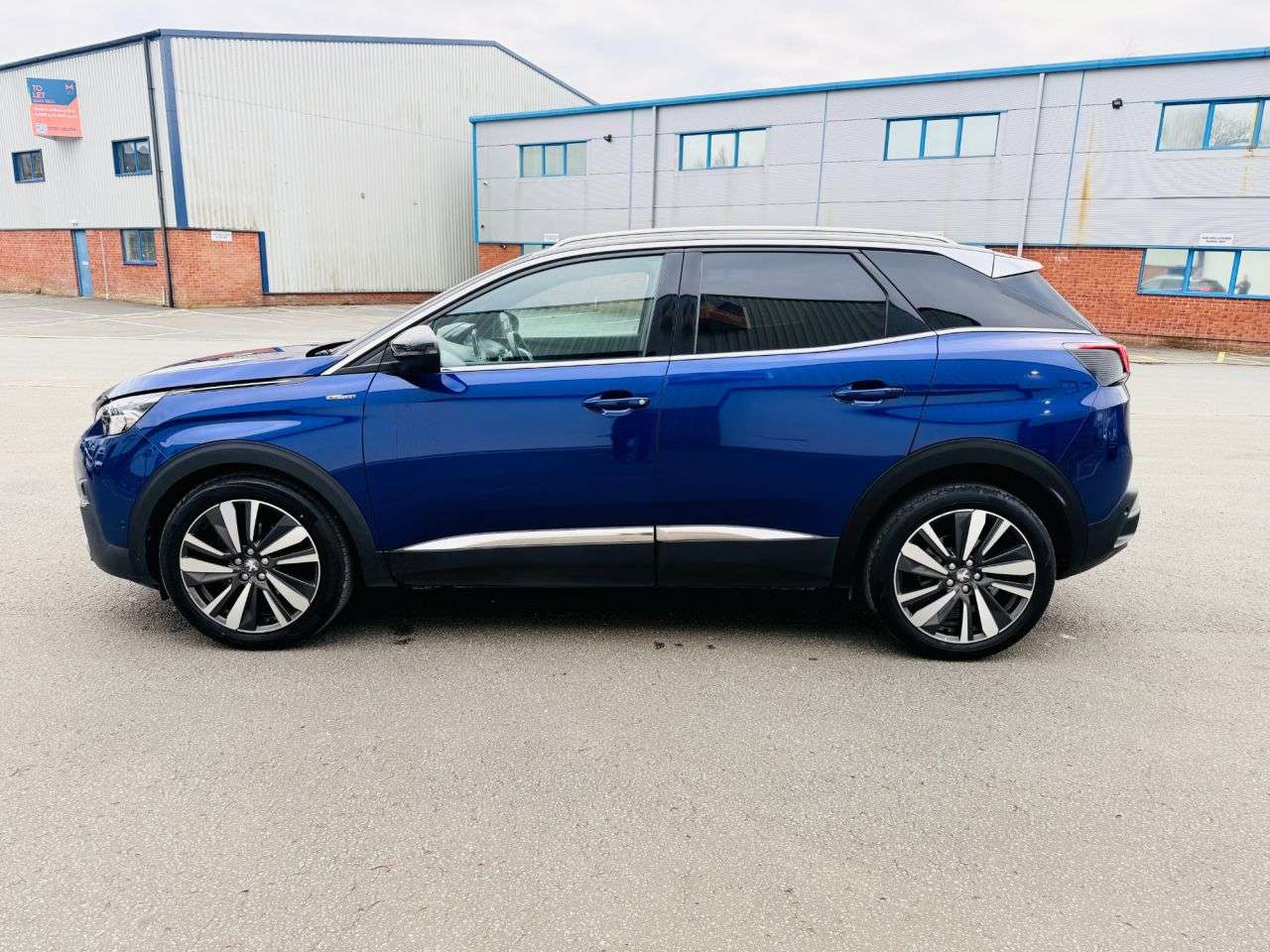 2018 PEUGEOT 3008 2018 PEUGEOT 3008
