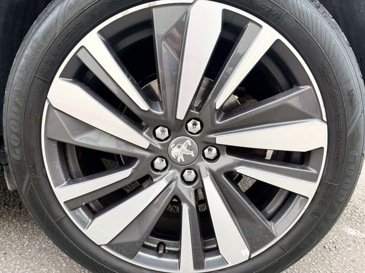 2018 PEUGEOT 3008 2018 PEUGEOT 3008