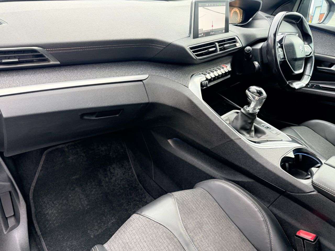 2018 PEUGEOT 3008 2018 PEUGEOT 3008