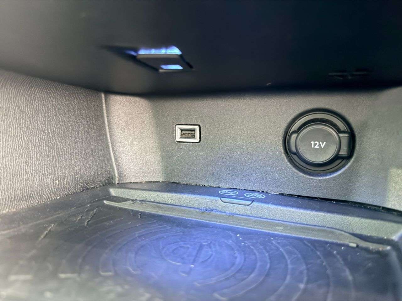 2018 PEUGEOT 3008 2018 PEUGEOT 3008