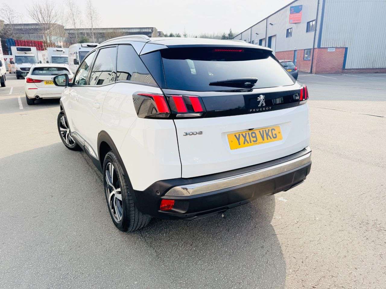 2019 PEUGEOT 3008 2019 PEUGEOT 3008
