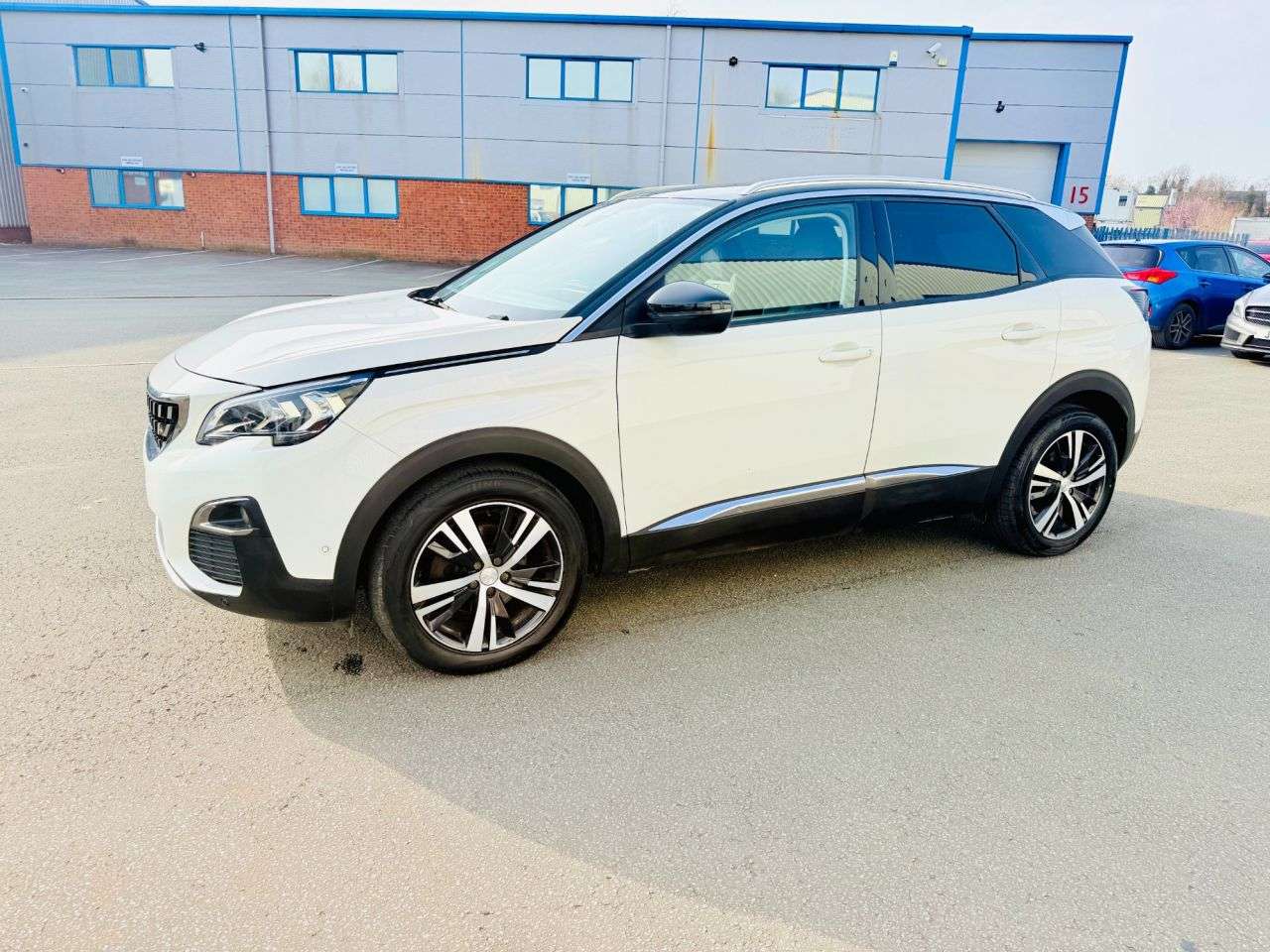 2019 PEUGEOT 3008 2019 PEUGEOT 3008