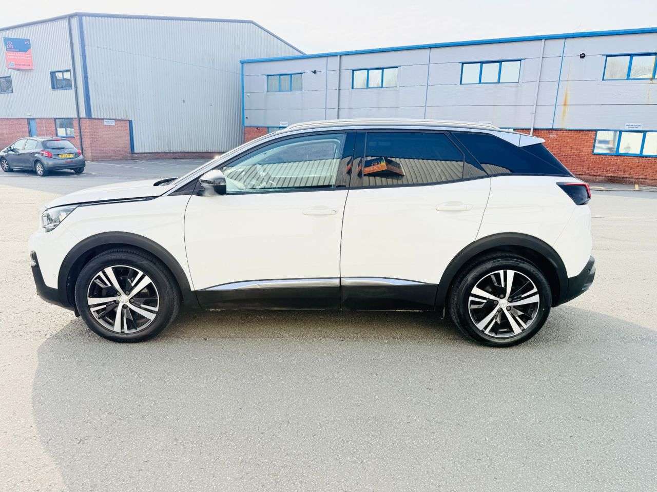 2019 PEUGEOT 3008 2019 PEUGEOT 3008