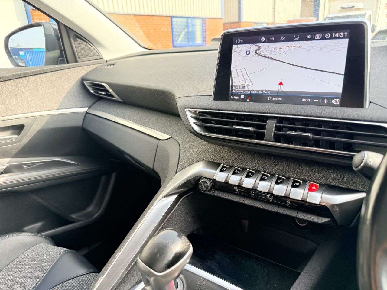 2018 PEUGEOT 3008 2018 PEUGEOT 3008