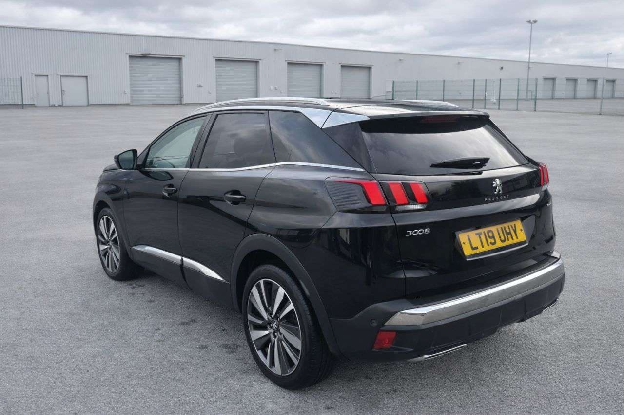 2019 PEUGEOT 3008 2019 PEUGEOT 3008