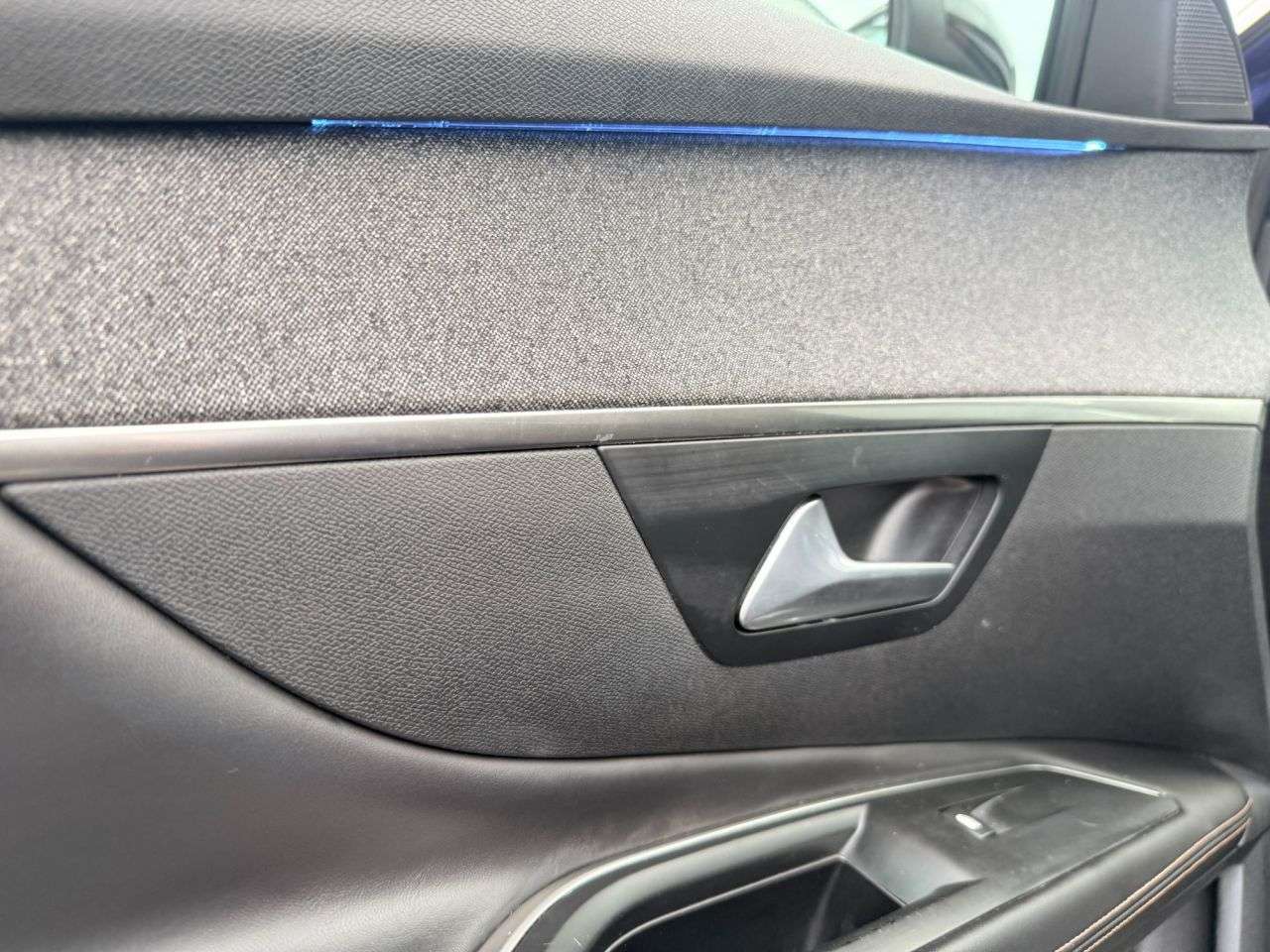 2019 PEUGEOT 3008 2019 PEUGEOT 3008