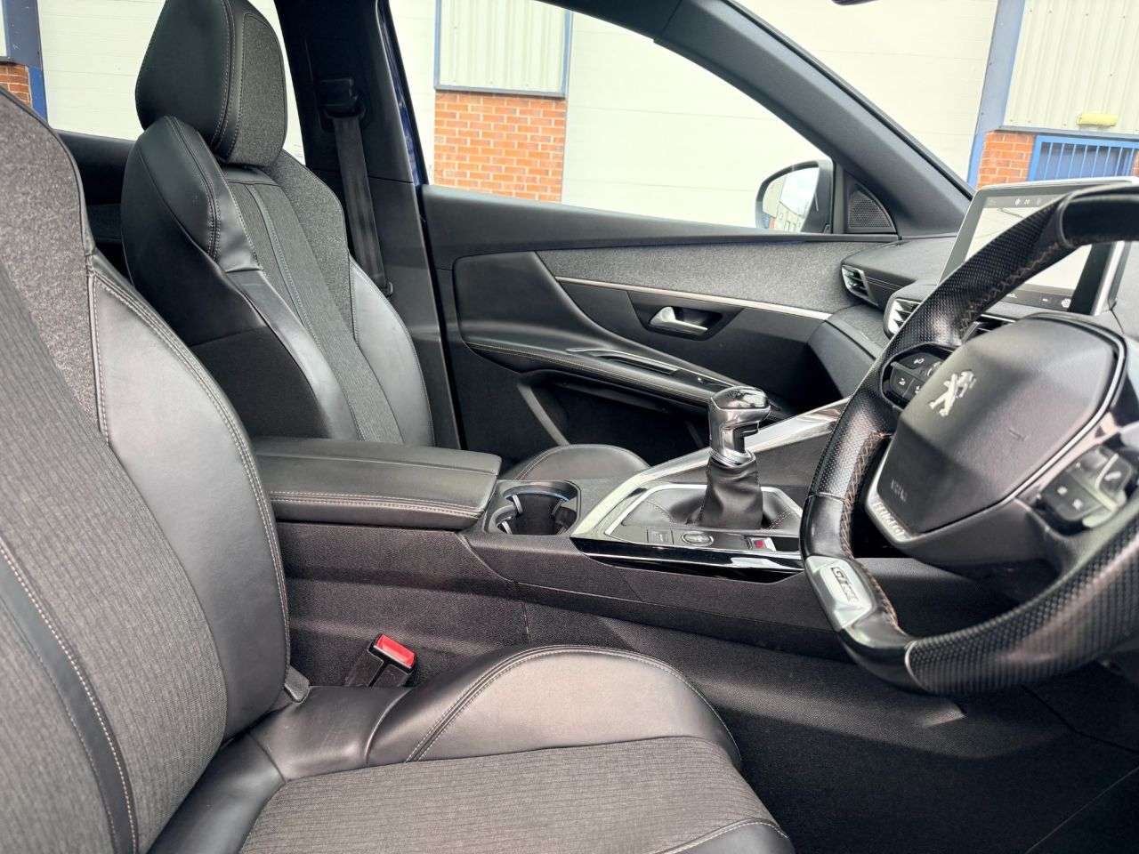 2019 PEUGEOT 3008 2019 PEUGEOT 3008