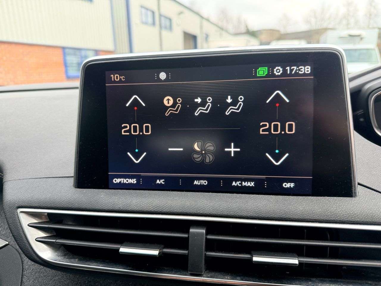 2019 PEUGEOT 3008 2019 PEUGEOT 3008