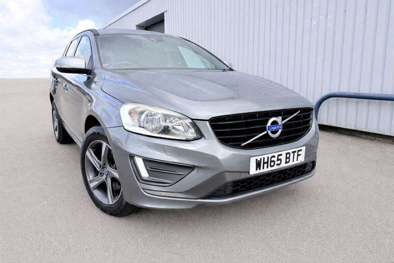 A 2016 VOLVO XC60 2.4 D5 R-Design Nav SUV 5dr Diesel Auto AWD Euro 6 (s/s) (220 ps) SATELLITE A 2016 VOLVO XC60 2.4 D5 R-Design Nav SUV 5dr Diesel Auto AWD Euro 6 (s/s) (220 ps) SATELLITE