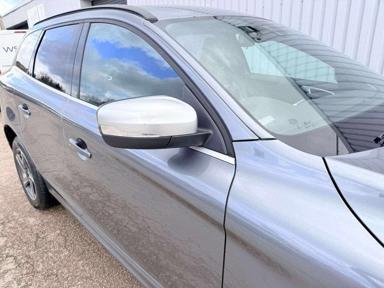 2016 VOLVO XC60 2016 VOLVO XC60