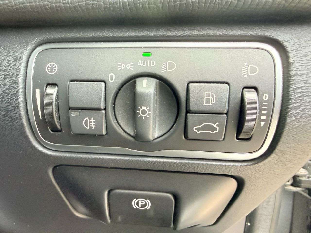 2016 VOLVO XC60 2016 VOLVO XC60