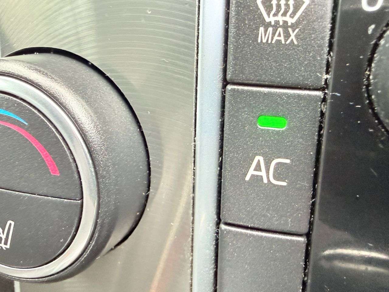 2016 VOLVO XC60 2016 VOLVO XC60