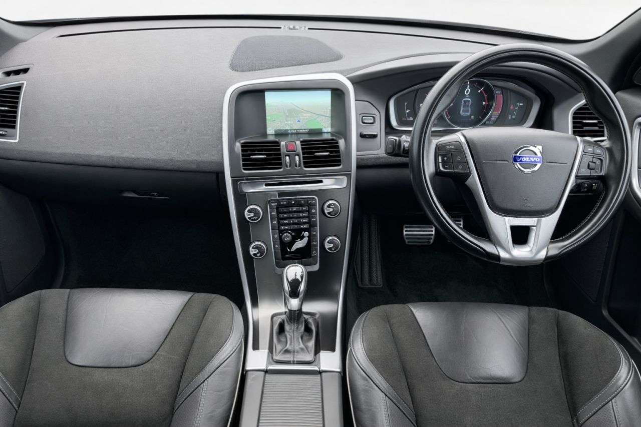 2016 VOLVO XC60 2016 VOLVO XC60