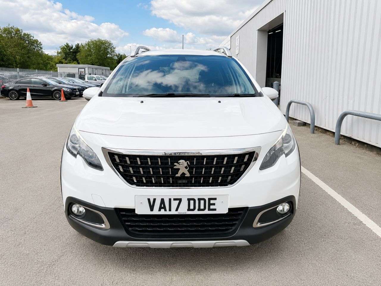 2017 PEUGEOT 2008 2017 PEUGEOT 2008