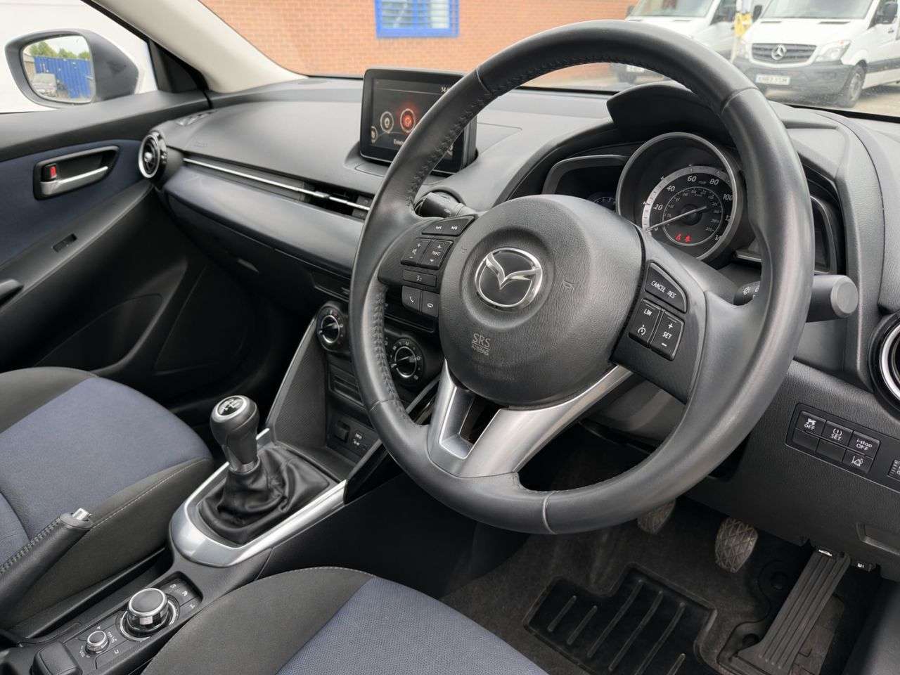 2015 MAZDA MAZDA2 2015 MAZDA MAZDA2