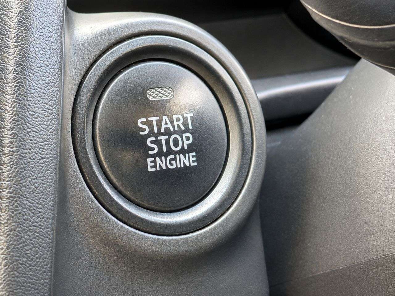 2015 MAZDA MAZDA2 2015 MAZDA MAZDA2