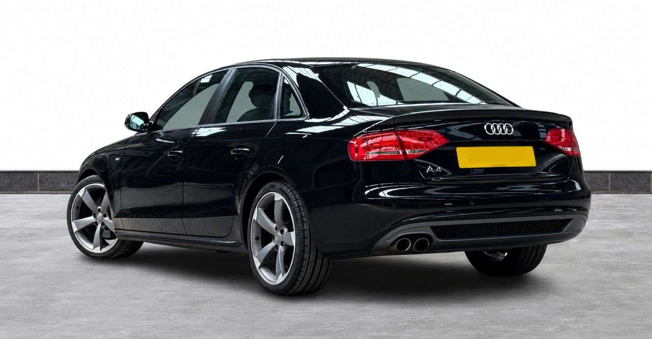 A 2012 AUDI A4 2.0 TDI Black Edition Saloon 4dr Diesel Manual Euro 5 (s/s) (143 ps) ONE FO A 2012 AUDI A4 2.0 TDI Black Edition Saloon 4dr Diesel Manual Euro 5 (s/s) (143 ps) ONE FO