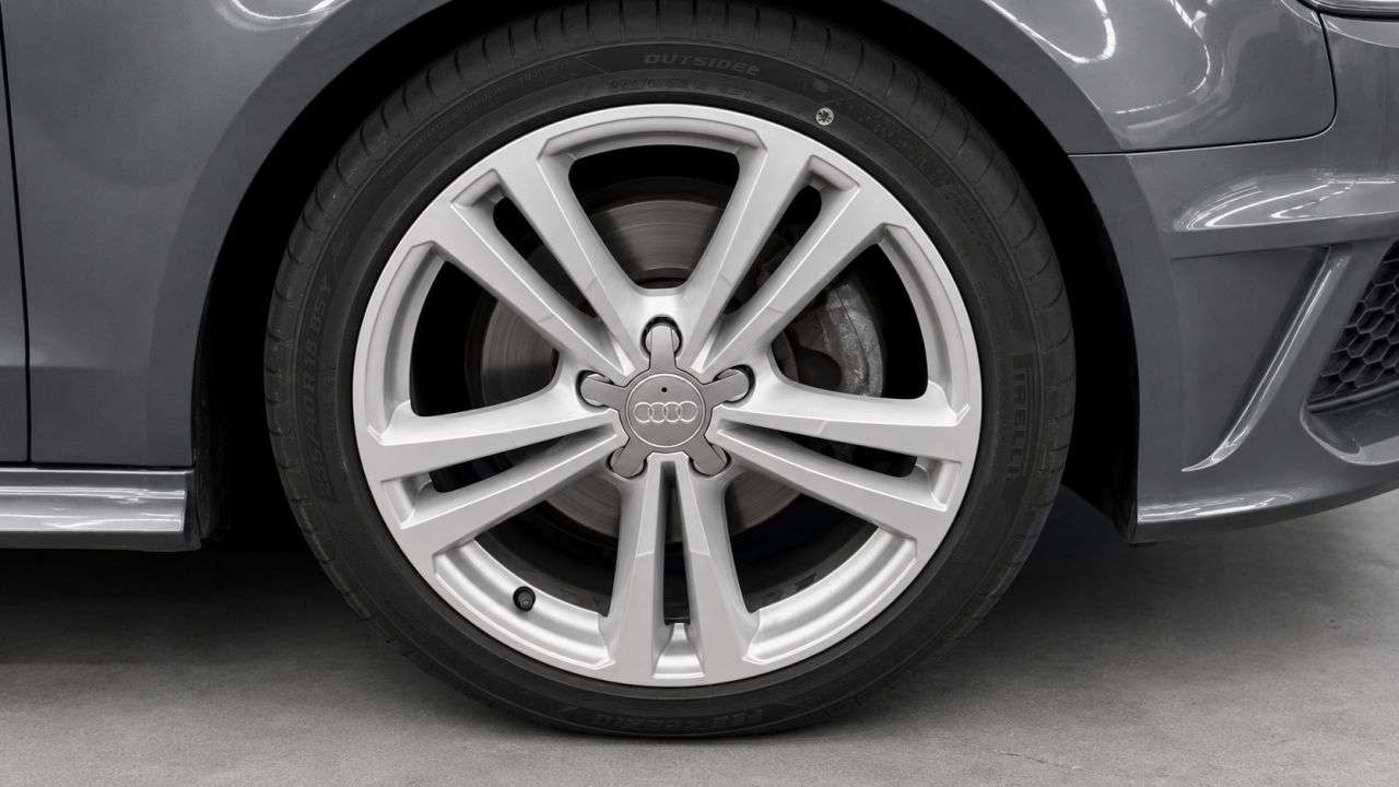 2013 AUDI A3 2013 AUDI A3