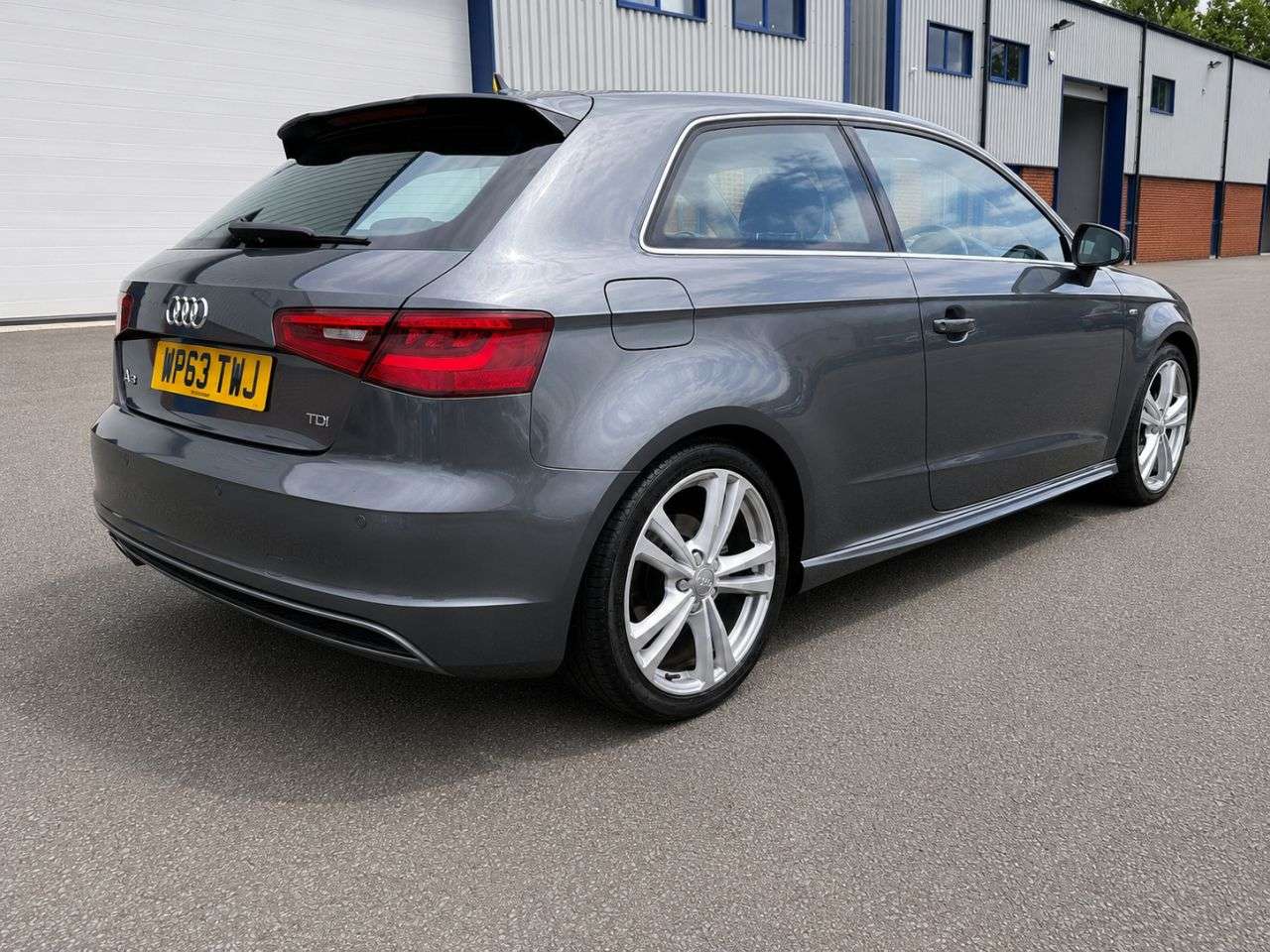 A 2013 AUDI A3 2.0 TDI S line Hatchback 3dr Diesel Manual Euro 5 (s/s) (150 ps) GOOD HISTO A 2013 AUDI A3 2.0 TDI S line Hatchback 3dr Diesel Manual Euro 5 (s/s) (150 ps) GOOD HISTO