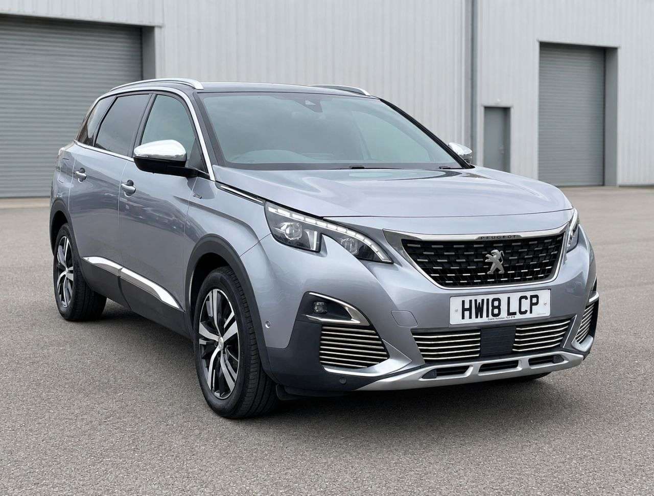 A 2018 PEUGEOT 5008 1.6 BlueHDi GT Line SUV 5dr Diesel EAT Euro 6 (s/s) (120 ps) A 2018 PEUGEOT 5008 1.6 BlueHDi GT Line SUV 5dr Diesel EAT Euro 6 (s/s) (120 ps)