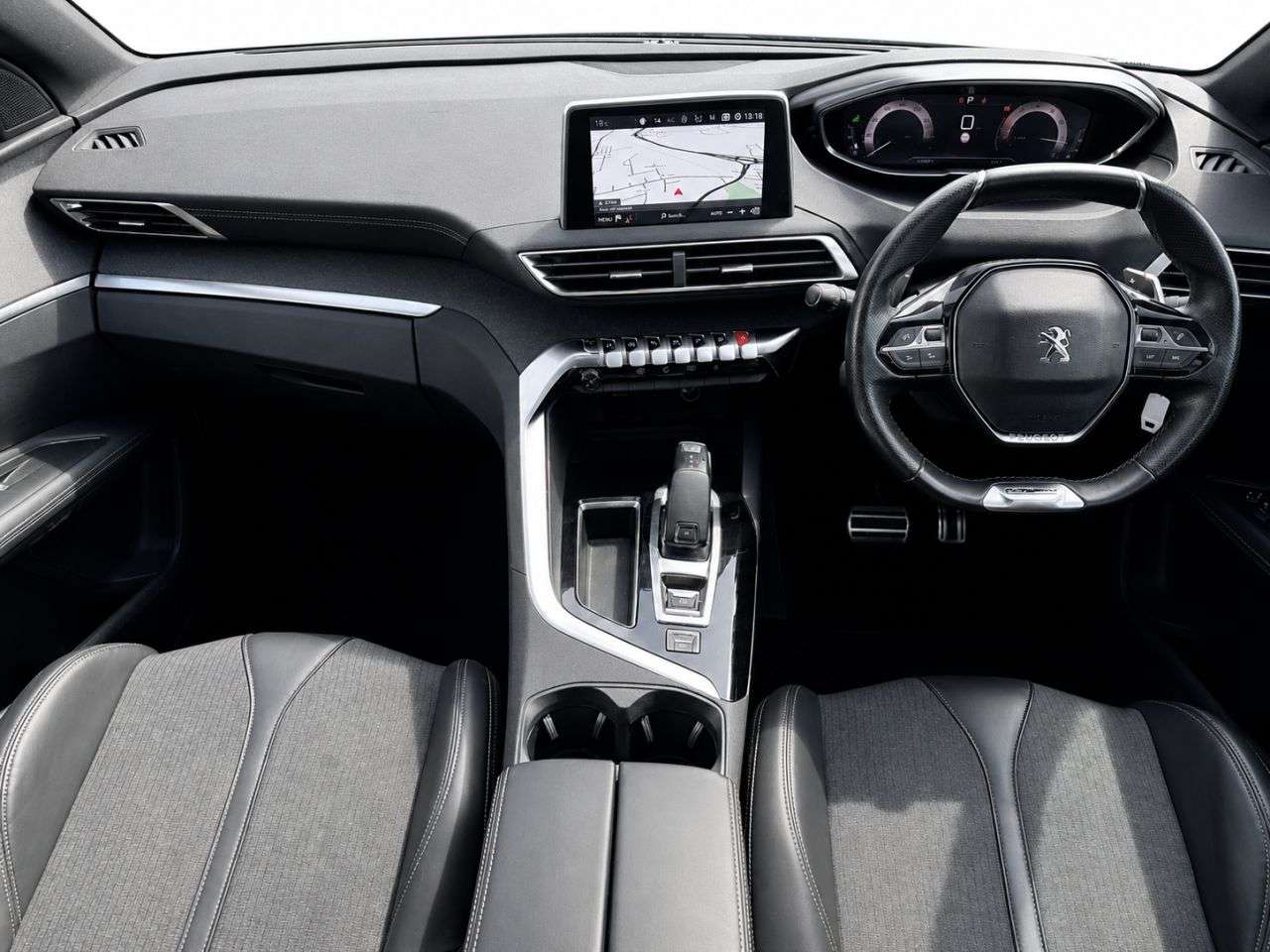 2018 PEUGEOT 5008 2018 PEUGEOT 5008