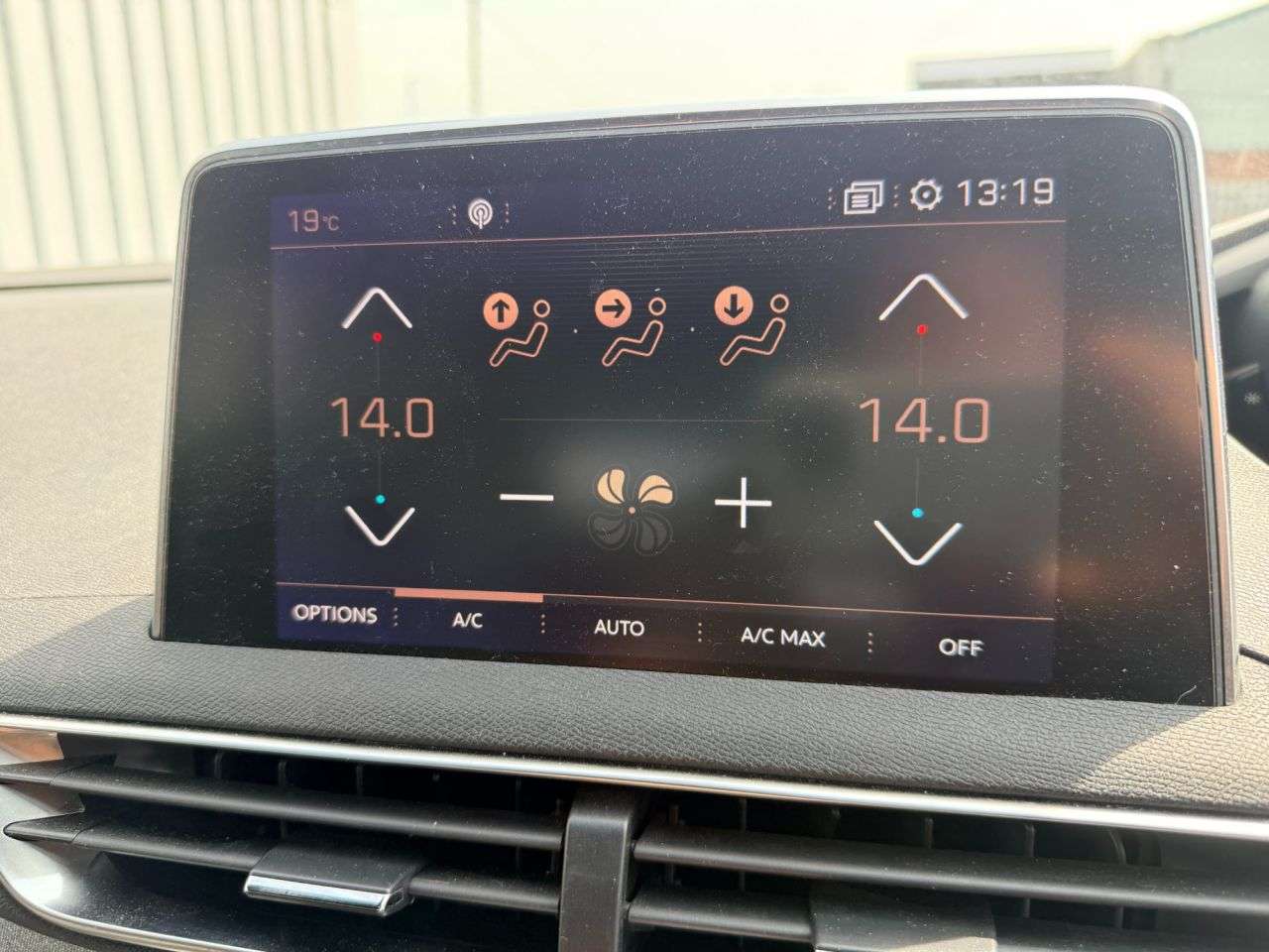 2018 PEUGEOT 5008 2018 PEUGEOT 5008