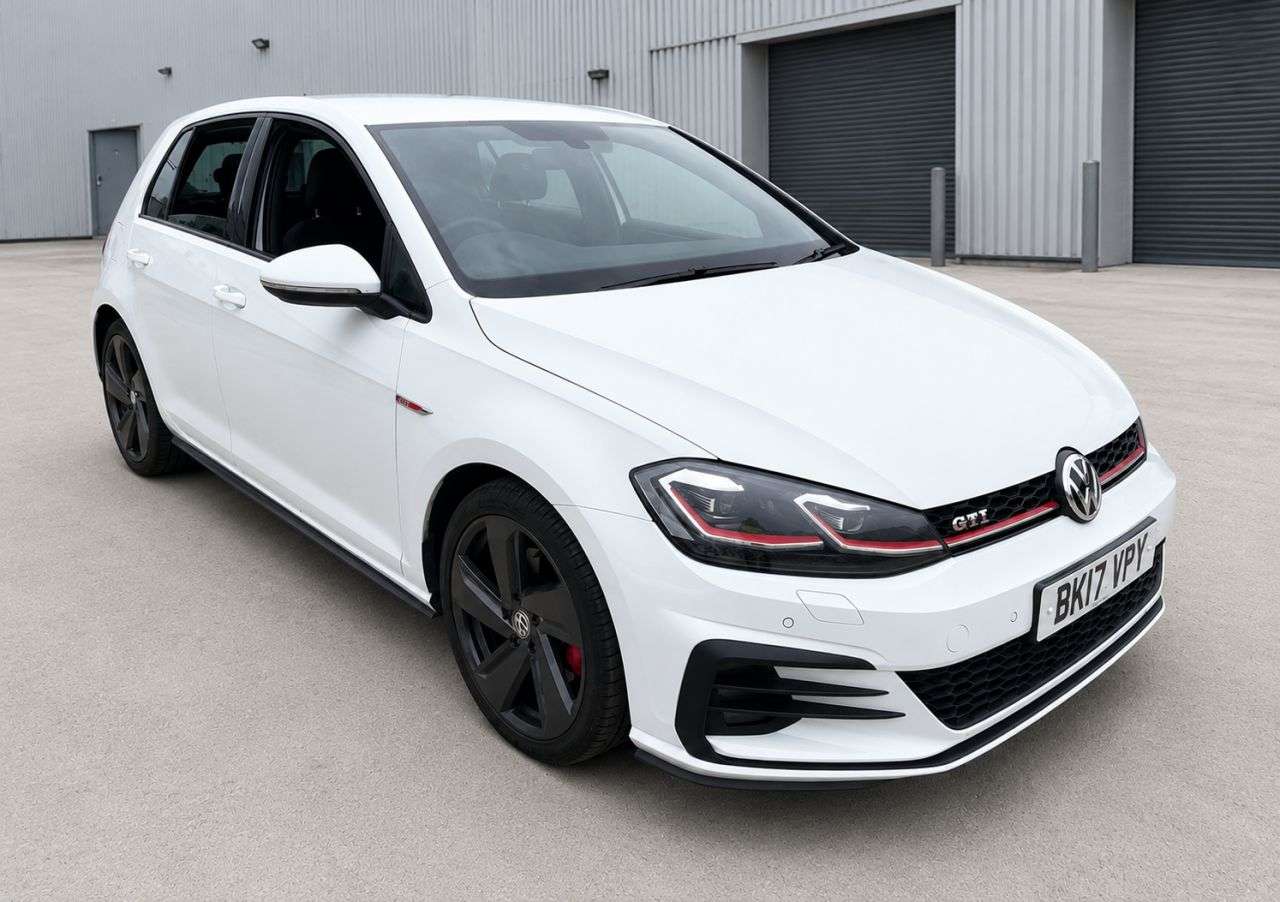 A 2017 VOLKSWAGEN GOLF 2.0 TSI BlueMotion Tech GTI Hatchback 5dr Petrol DSG Euro 6 (s/s) (230 ps) A 2017 VOLKSWAGEN GOLF 2.0 TSI BlueMotion Tech GTI Hatchback 5dr Petrol DSG Euro 6 (s/s) (230 ps)