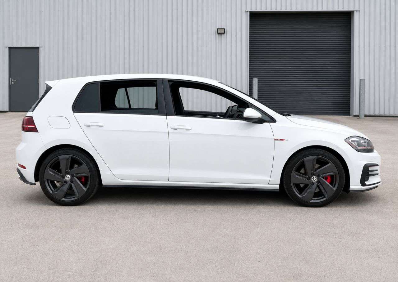 A 2017 VOLKSWAGEN GOLF 2.0 TSI BlueMotion Tech GTI Hatchback 5dr Petrol DSG Euro 6 (s/s) (230 ps) A 2017 VOLKSWAGEN GOLF 2.0 TSI BlueMotion Tech GTI Hatchback 5dr Petrol DSG Euro 6 (s/s) (230 ps)