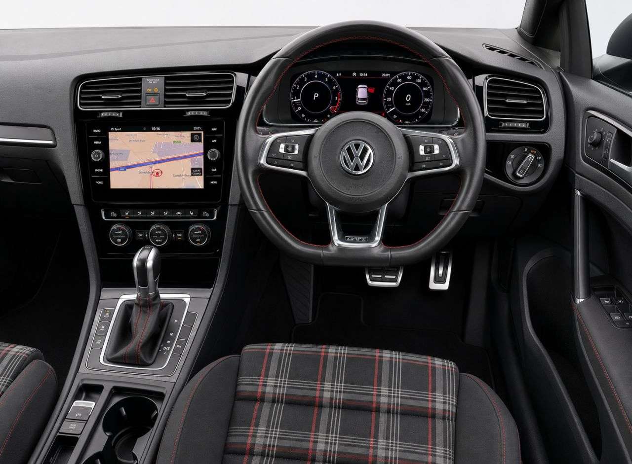 A 2017 VOLKSWAGEN GOLF 2.0 TSI BlueMotion Tech GTI Hatchback 5dr Petrol DSG Euro 6 (s/s) (230 ps) A 2017 VOLKSWAGEN GOLF 2.0 TSI BlueMotion Tech GTI Hatchback 5dr Petrol DSG Euro 6 (s/s) (230 ps)