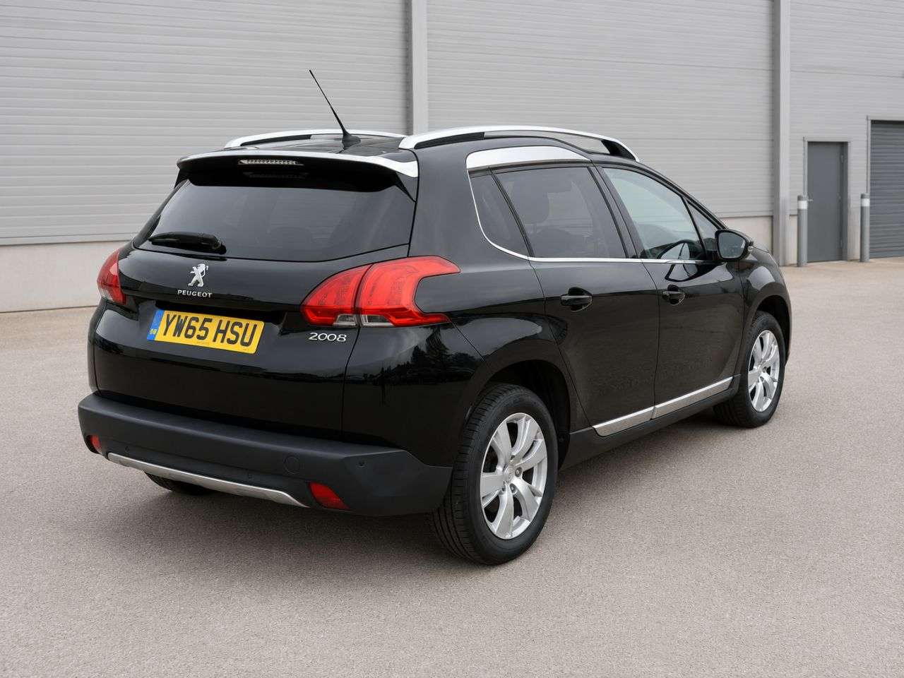 A 2016 PEUGEOT 2008 1.6 BlueHDi Allure SUV 5dr Diesel Manual Euro 6 (s/s) (100 ps) 12 MONTH MOT A 2016 PEUGEOT 2008 1.6 BlueHDi Allure SUV 5dr Diesel Manual Euro 6 (s/s) (100 ps) 12 MONTH MOT