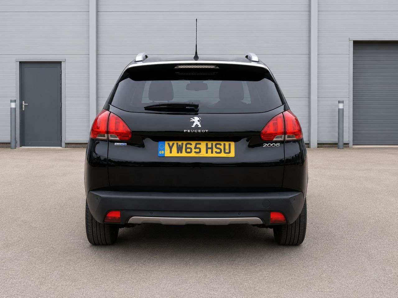 A 2016 PEUGEOT 2008 1.6 BlueHDi Allure SUV 5dr Diesel Manual Euro 6 (s/s) (100 ps) 12 MONTH MOT A 2016 PEUGEOT 2008 1.6 BlueHDi Allure SUV 5dr Diesel Manual Euro 6 (s/s) (100 ps) 12 MONTH MOT