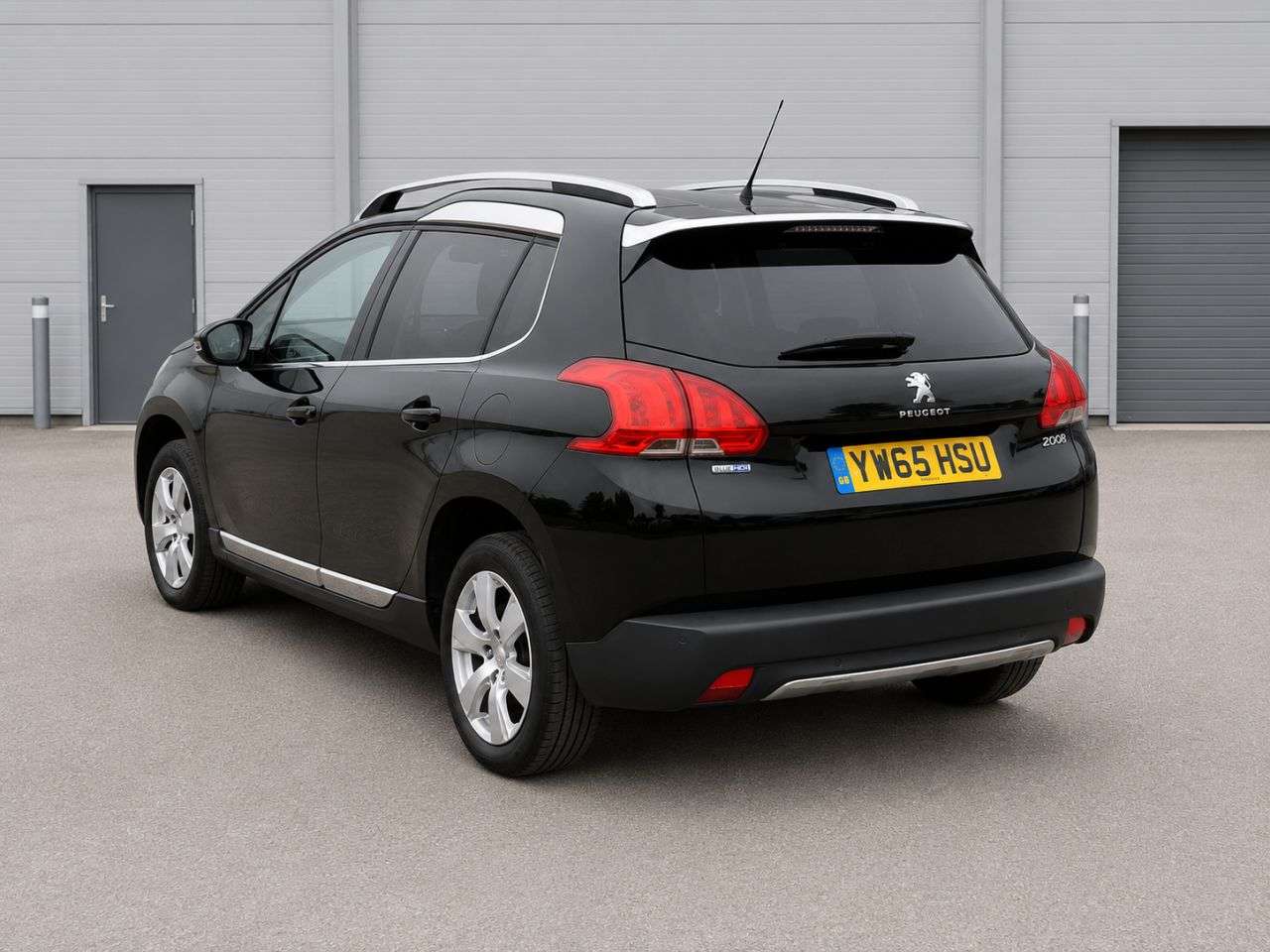 A 2016 PEUGEOT 2008 1.6 BlueHDi Allure SUV 5dr Diesel Manual Euro 6 (s/s) (100 ps) 12 MONTH MOT A 2016 PEUGEOT 2008 1.6 BlueHDi Allure SUV 5dr Diesel Manual Euro 6 (s/s) (100 ps) 12 MONTH MOT