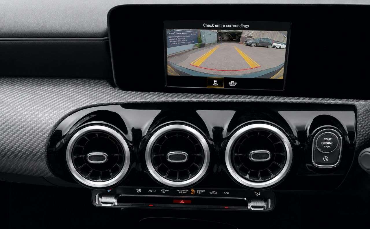 2018 MERCEDES-BENZ A CLASS 2018 MERCEDES-BENZ A CLASS