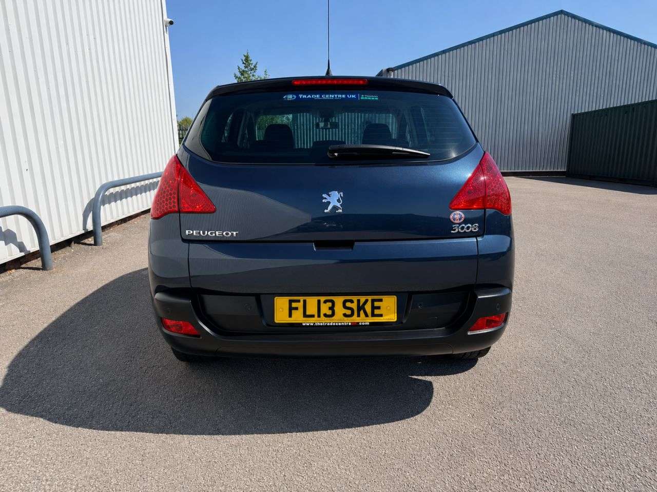 2013 PEUGEOT 3008 2013 PEUGEOT 3008