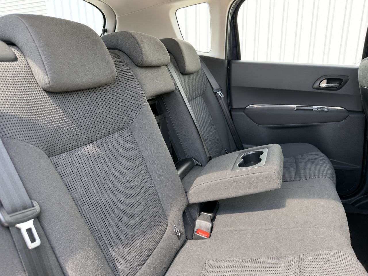 2013 PEUGEOT 3008 2013 PEUGEOT 3008